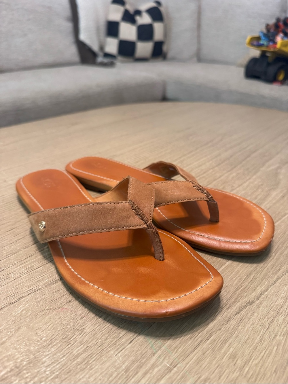 UGG Tan Leather Thong Flip Flops